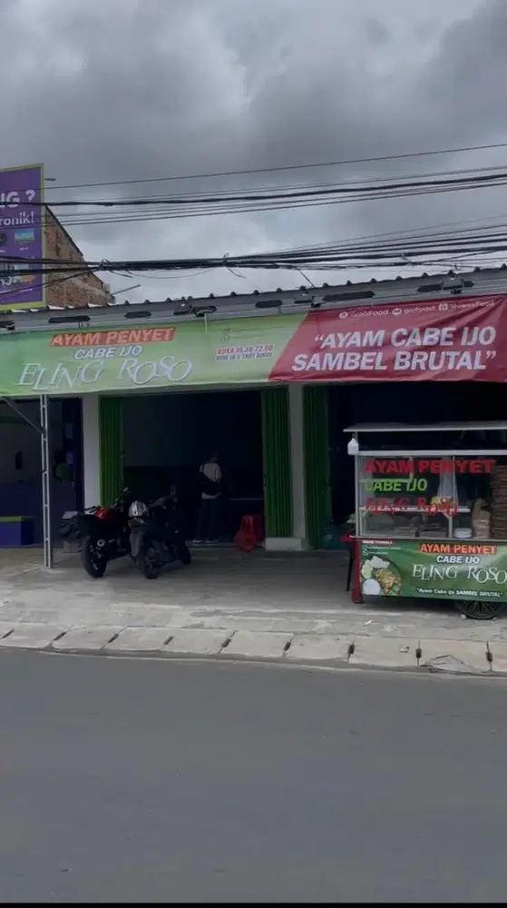 Dibutuhkan CREW OUTLET BEKASI