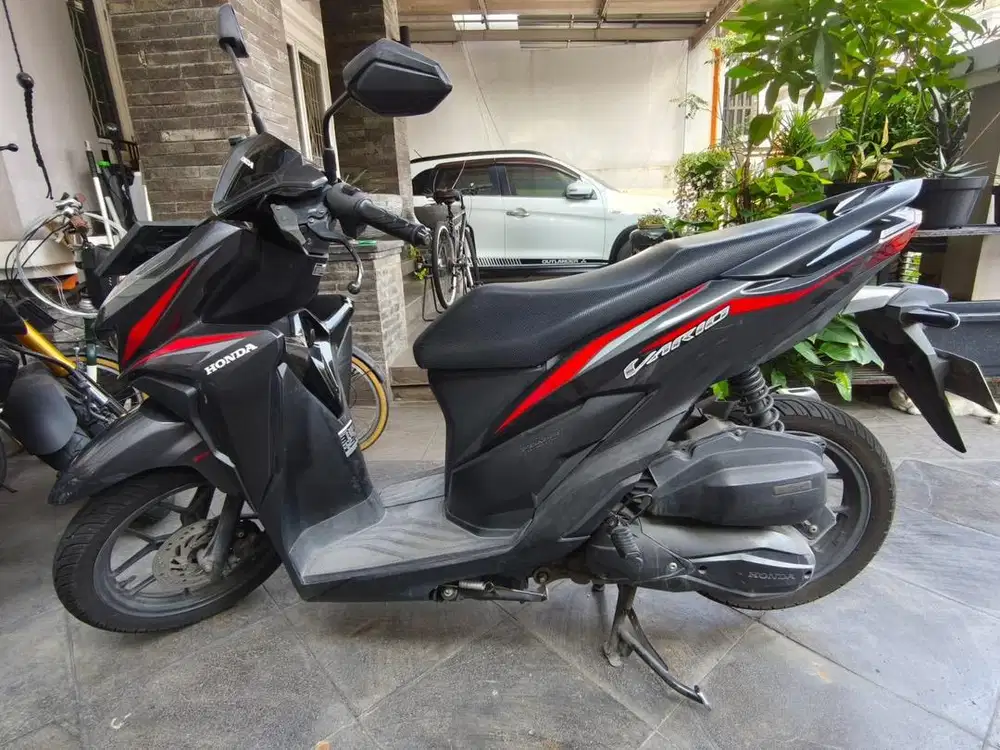 Honda Vario CBS 2019 Hitam
