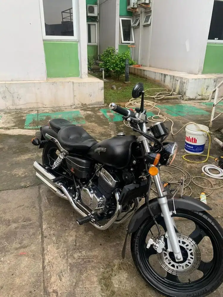 Jual motor beneli