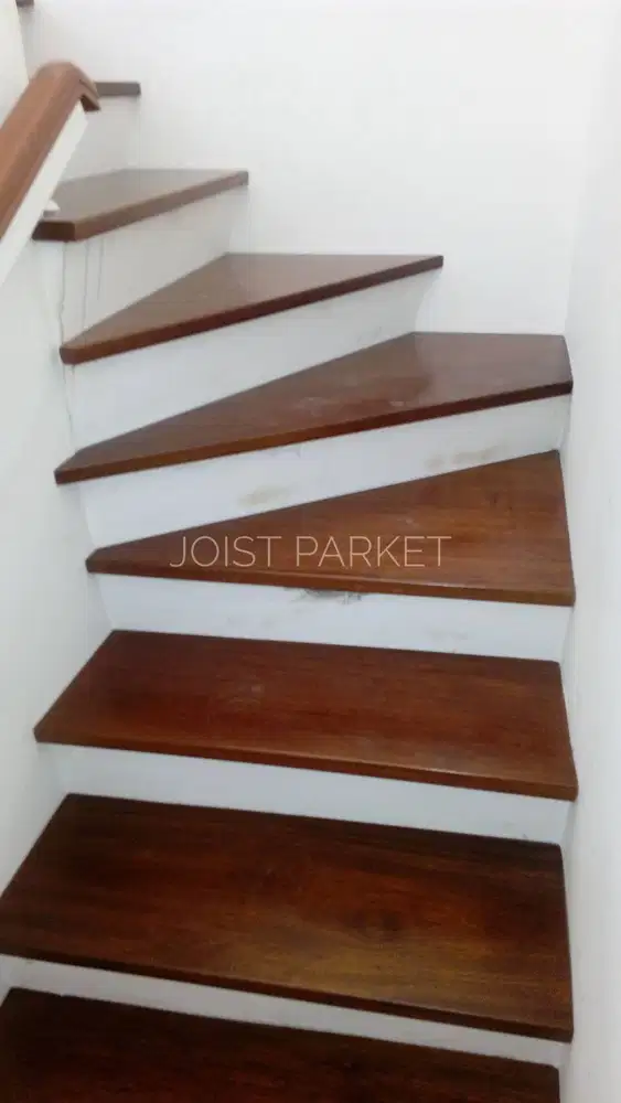 Trap Tangga Kayu Merbau Solid Solo