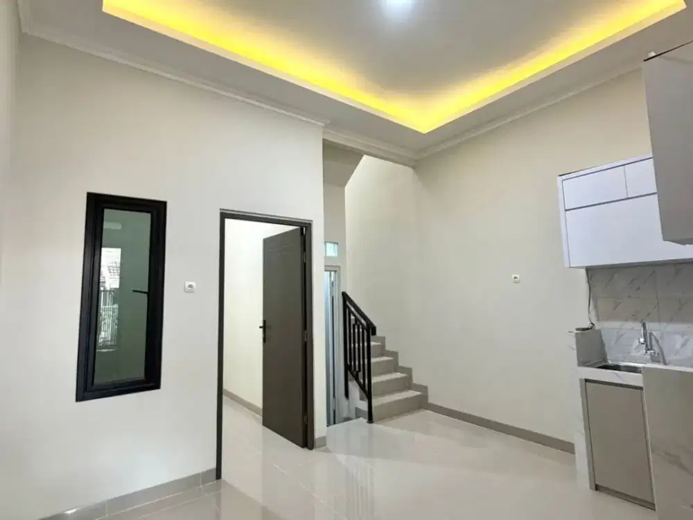 Rumah 2 Lantai Siap Huni di Cipondoh Makmur, Kota Tangerang (UMI427)