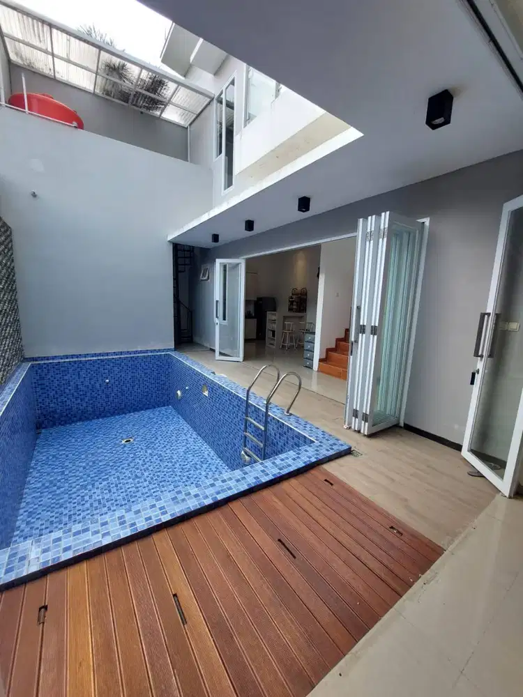 Dijual Murah Rumah di Setiabudi Regency Bandung With Pool