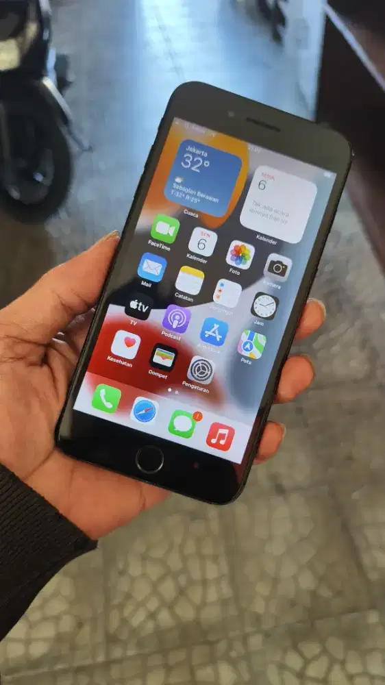 iPhone 7 plus 128GB ibox