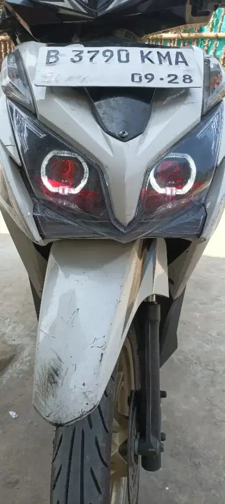 Lampu depan KZR  viled