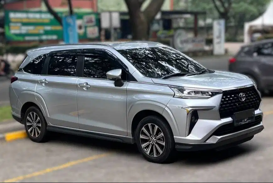 2022, Toyota Veloz 1.5 MT
