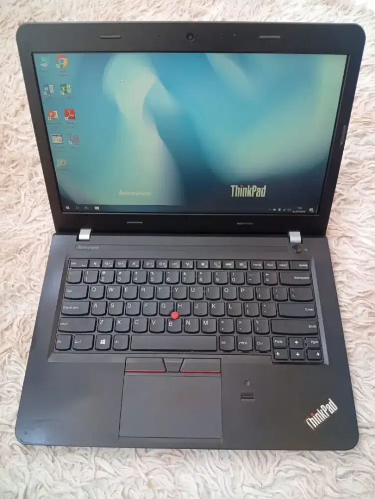 Laptop thinkpad body slim core i5 dual vga ram 8 ssd 128 gb