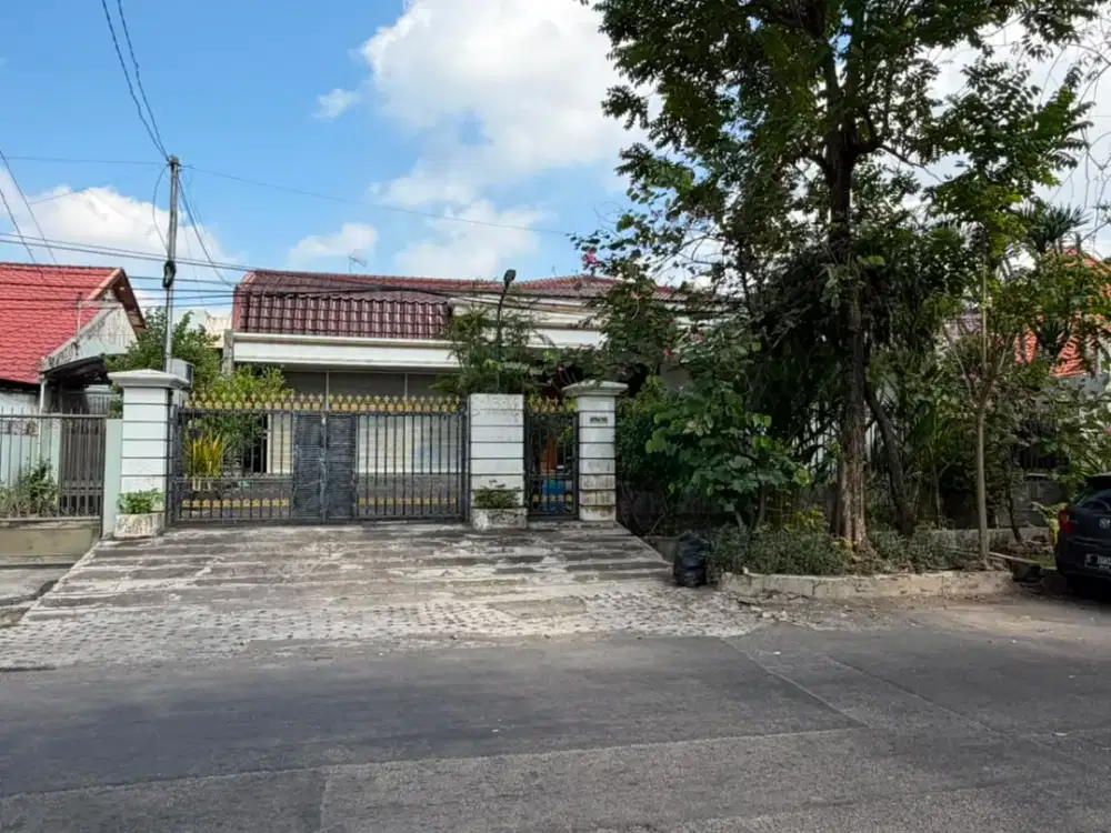 Rumah Siap Huni Masih Terawat di Thamrin Lokasi Tengah Kota, Dekat Raya Sutomo