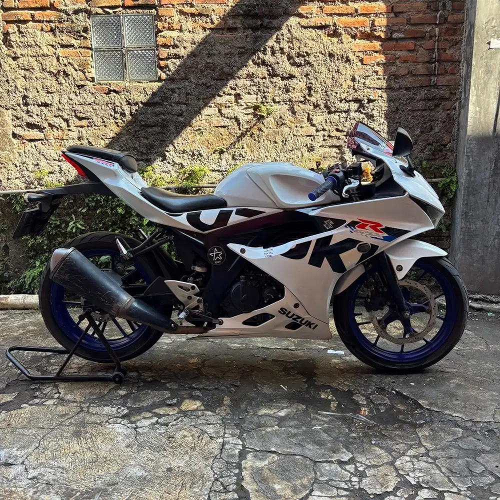 Gsx 150 plat D Soekarnohatta