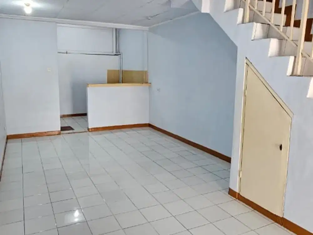 DIJUAL RUMAH BAGUS DABN RAPI HADAP TIMUR LAUT HARGA MURAH DI PERMATA TAMAN PALEM