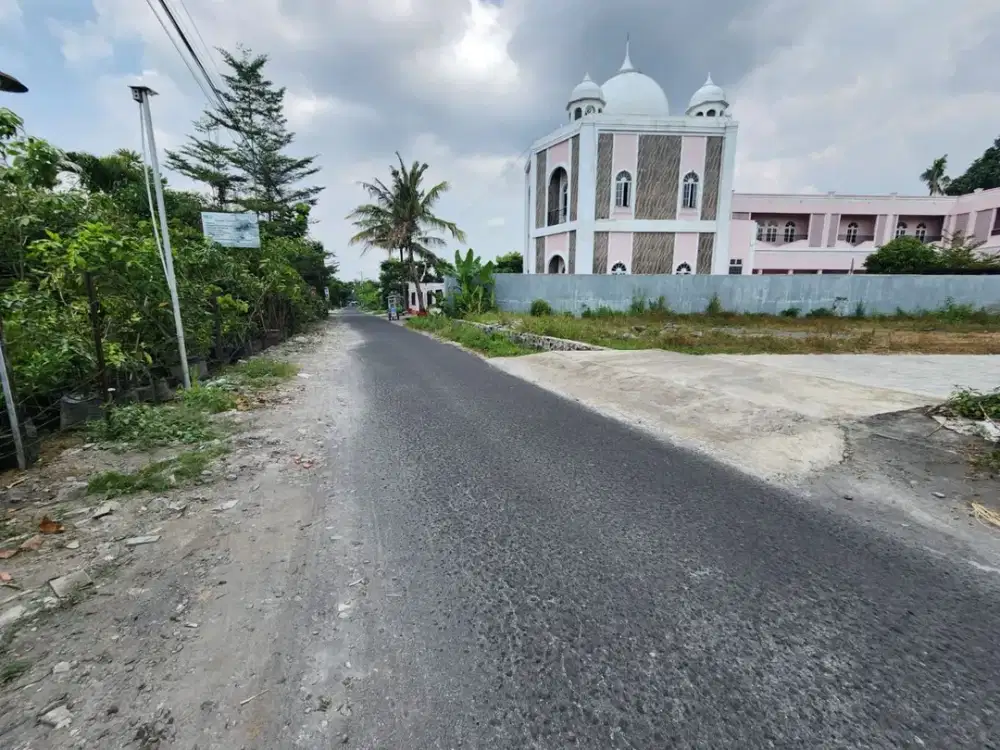 700 meter ke Stadiun Maguwoharjo, Tanah Sleman dijual Siap AJB