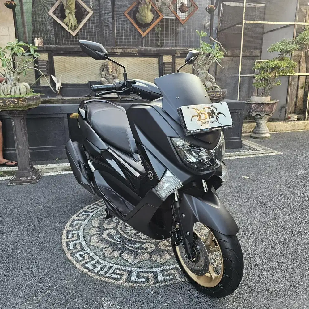 Nmax old 2019 warna hitam mulus