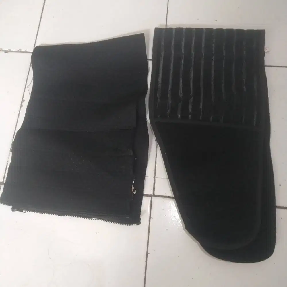 Korset pria dan wanita gratis