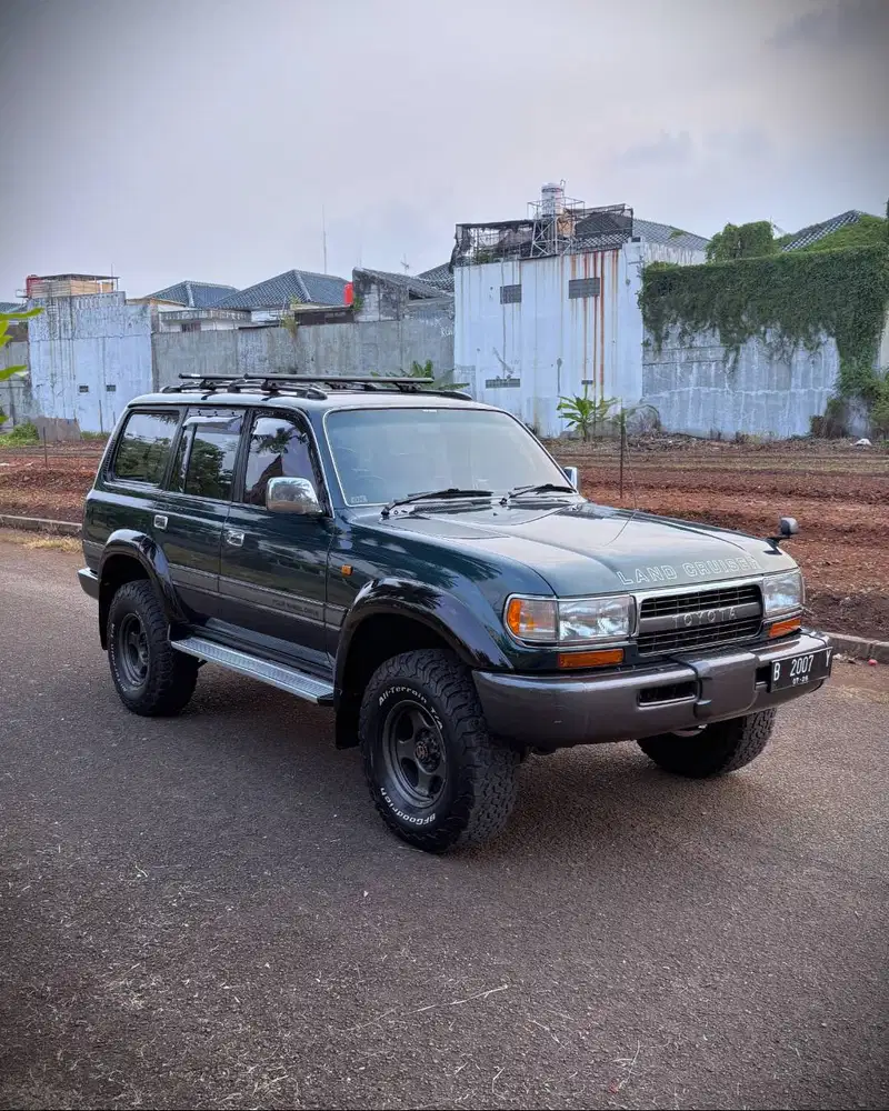 Toyota Land Cruiser VX-R 80 1999