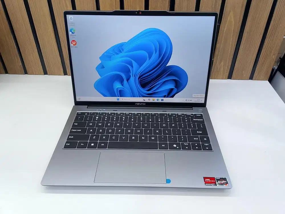 Advan workmate amd ryzen 5-3500 8Gb