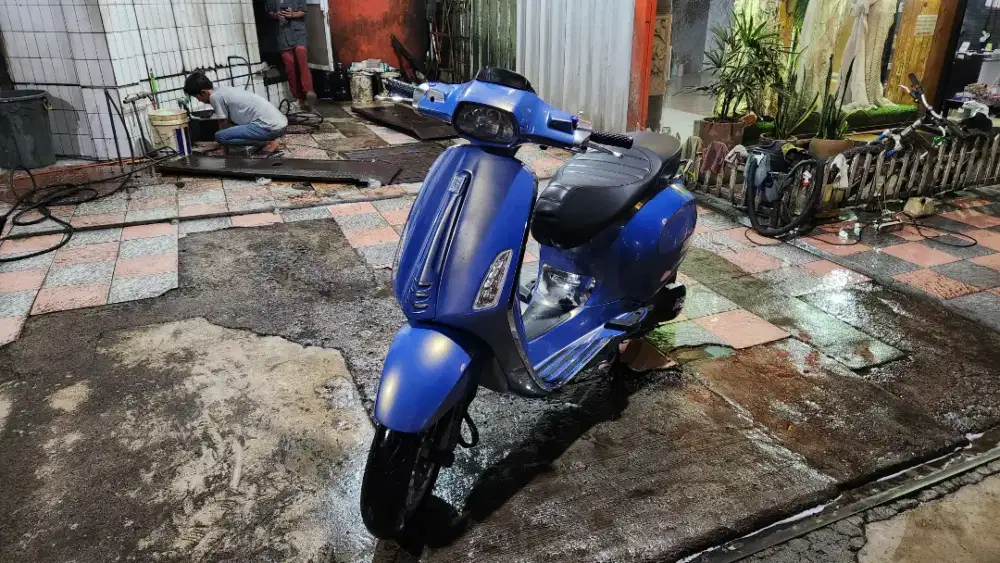 VESPA SPRINT 2017 IGET MURAH