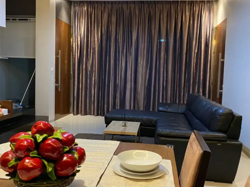 Di Jual Rumah Manyar Permai PIK,UK 7x 17m, Full Furnish
