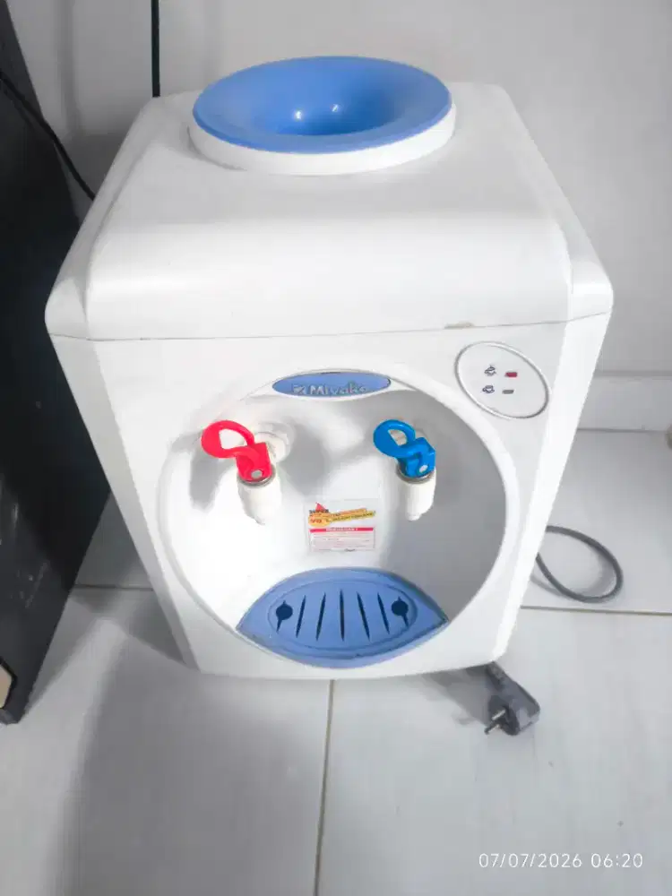 Dijual dispenser Miyako Hot - Cool