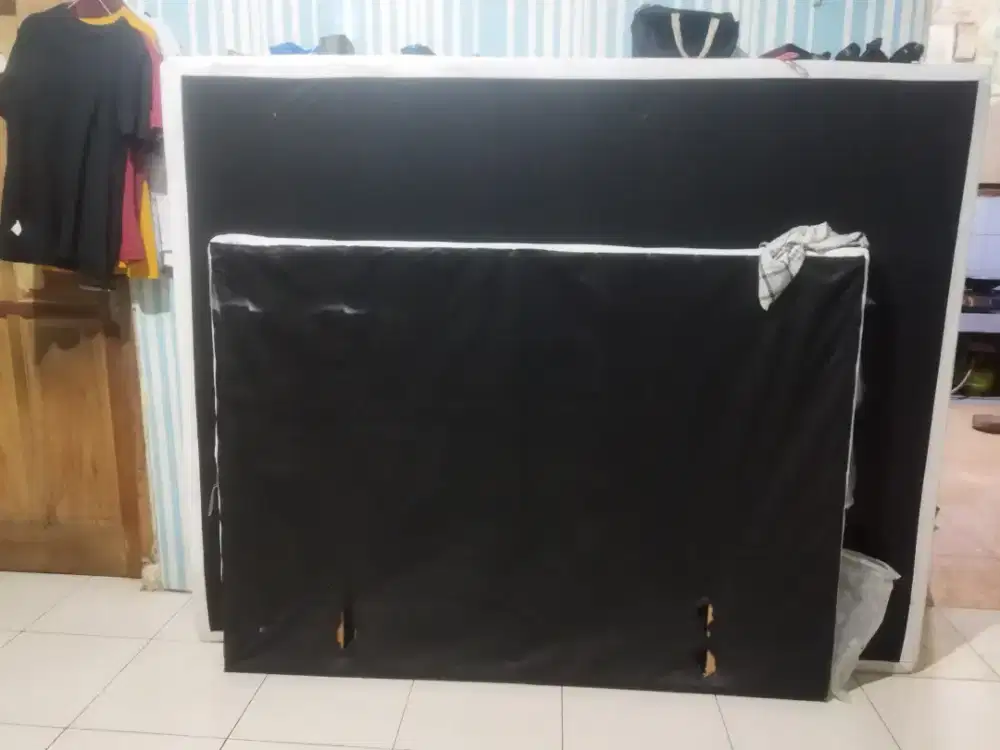 Jual cepat dipan tempat tidur
