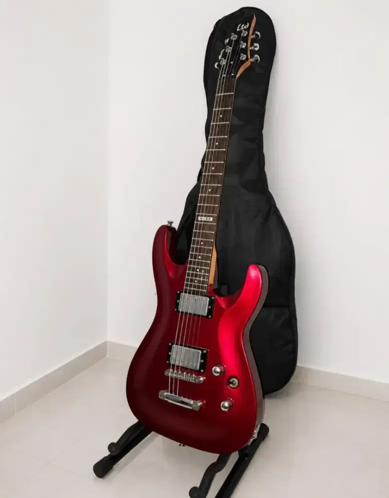Gitar Listrik LTD H-50, efek gitar, tas gitar, stand gitar