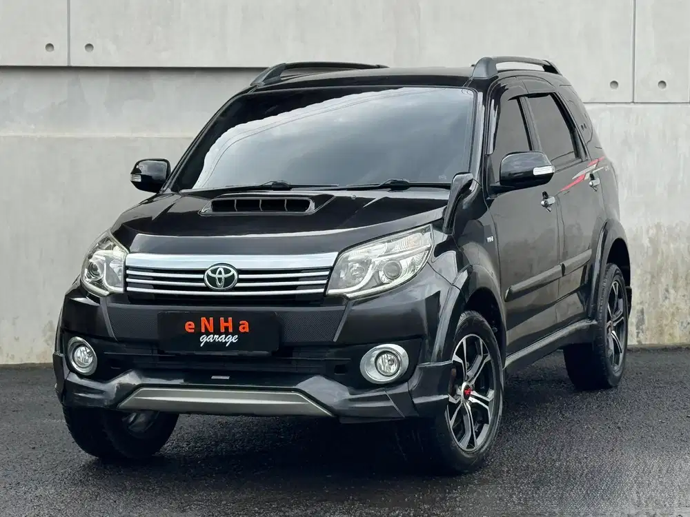 Toyota RUSH Konde G 1.5 M/T 2014.. eNHa garage Semarang..