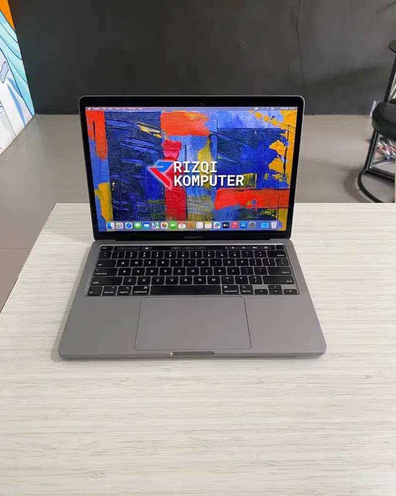 MacBook Pro i5 2020 Touchbar Intel Core i5 RAM 16GB SSD 256GB