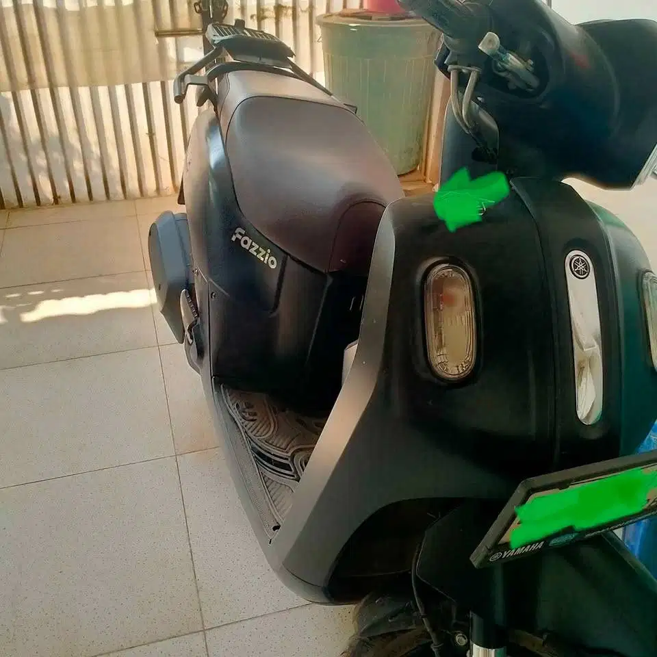 Yamaha Fazzio 2023 (Hitam Doff)