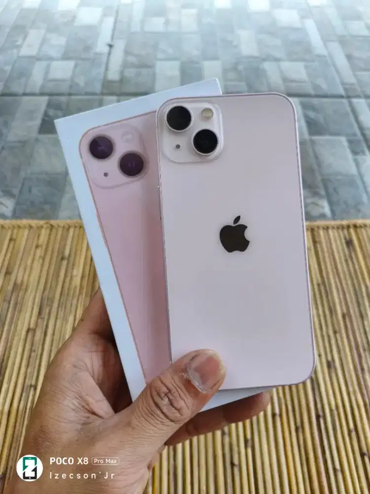 iPhone 13 128GB CH/A Fullset
Face id On, Tt On, All Operator