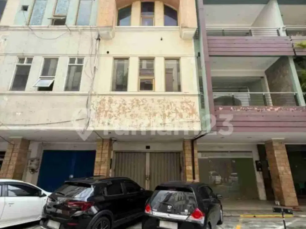 DIJUAL RUKO 4 LT DARMO SQUARE RAYA DARMO SEBERANG SEKOLAH ST MARIA