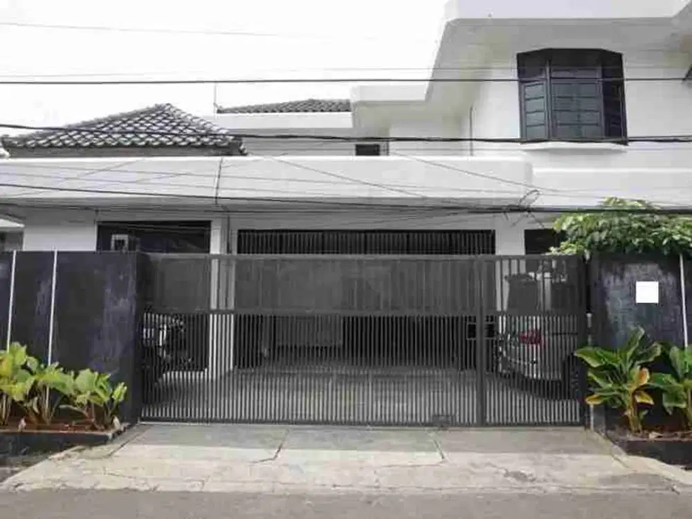 Rumah Mewah 2 Lantai di Pancoran Jakarta Selatan