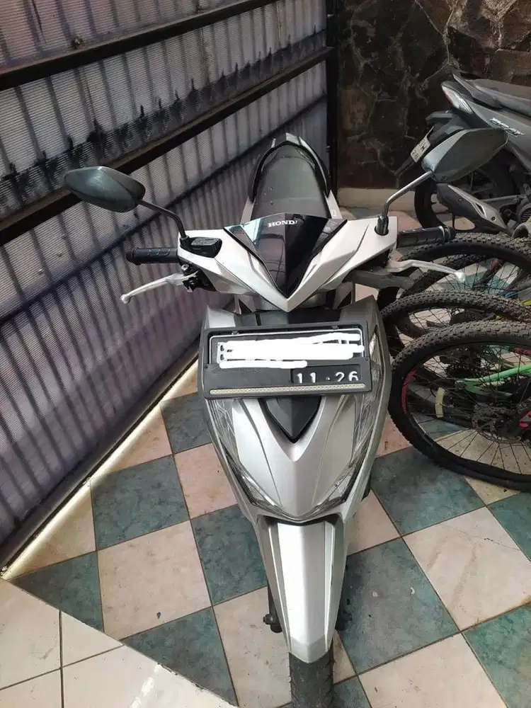 Dijual Honda Beat thn 2021 pajak hidup, NEGO