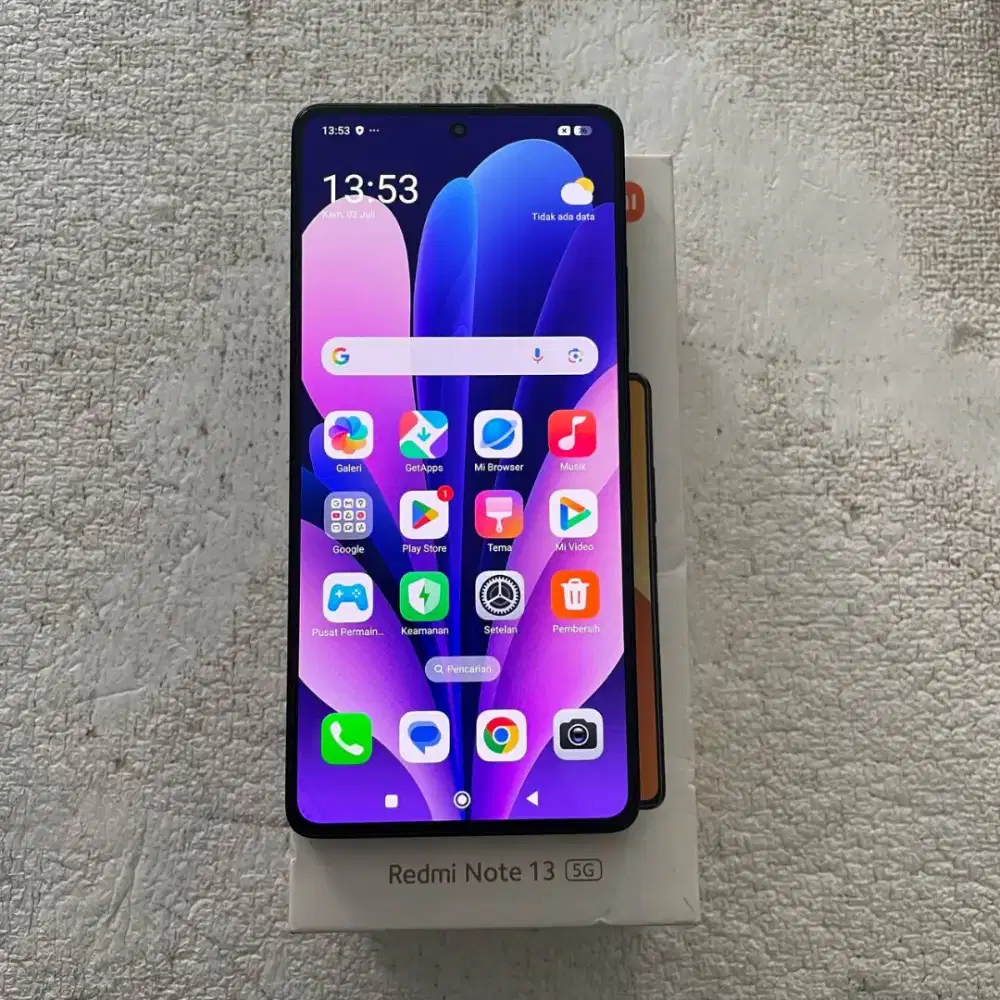 Redmi Note 13 5G Warna Graphite Black 8/256GB