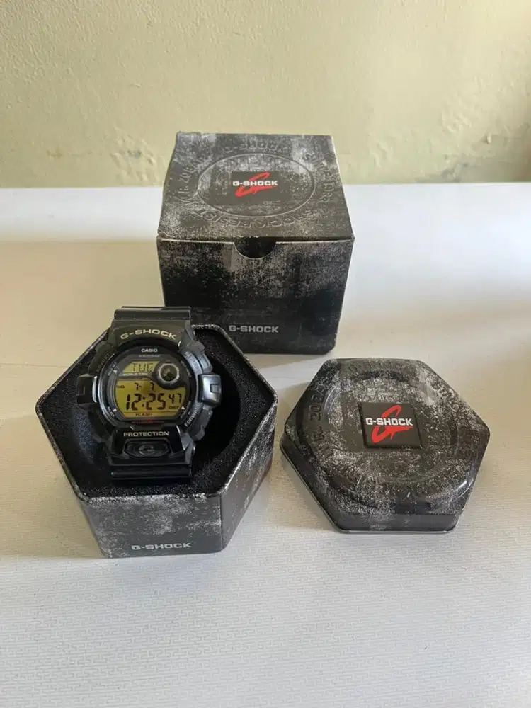 Casio G Shock G 8900 like new