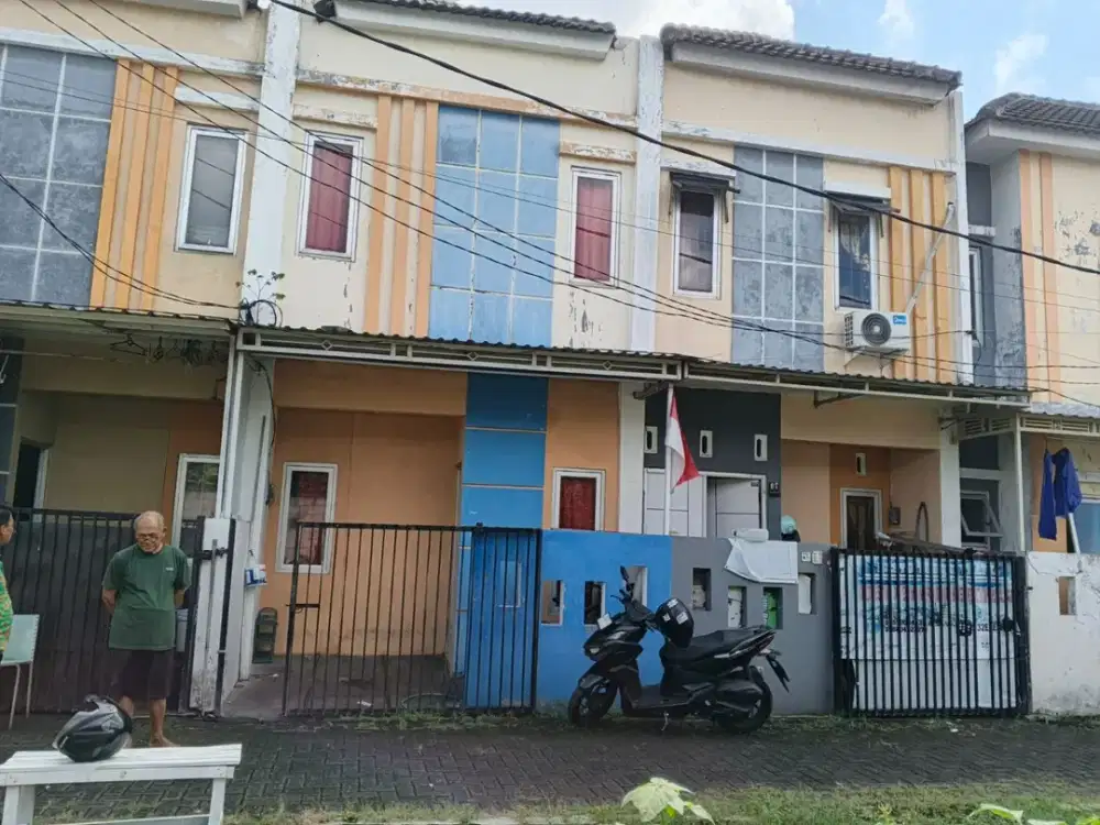 Rumah 2 Lantai Di Komplek Cluster Puri Rezanna, Desa Anggaswangi, Sukodono, Sidoarjo