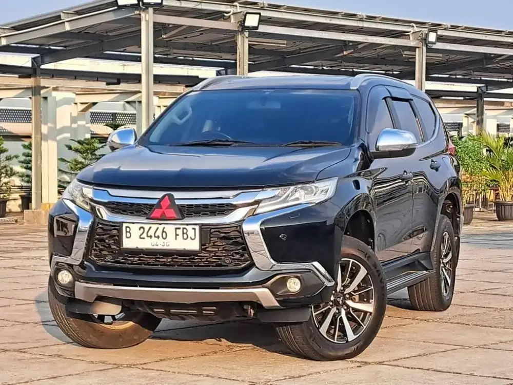 DP 15JT SAJA PAJERO SPORT DAKAR AT MATIC AUTOMATIC 2018 HITAM