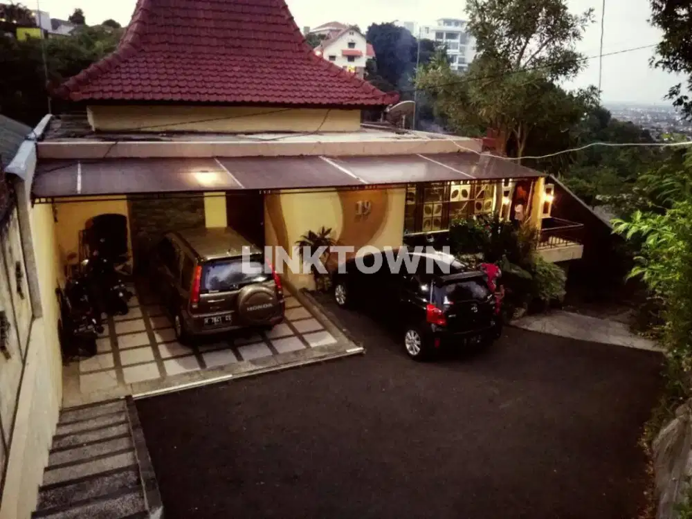 Dijual Cepat Rumah Full Furnish Nego di Singotoro Semarang Dekat Java Supermall