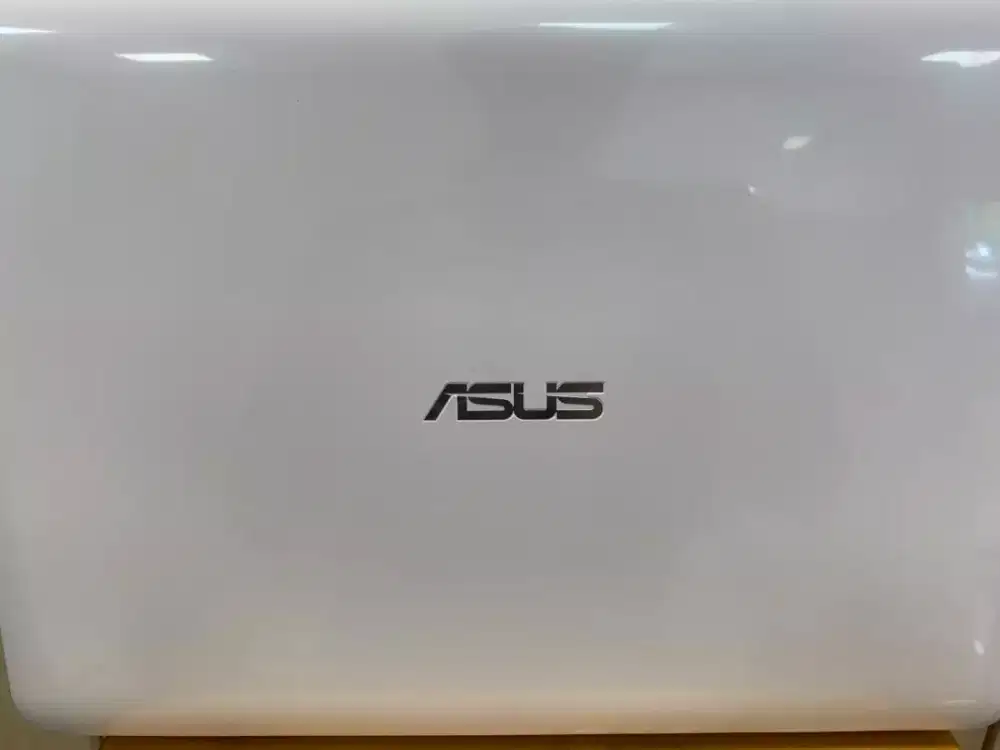 Asus VivoBook e402y fullset