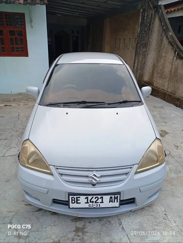 Mobil suzuki Baleno next-g tahun 2005