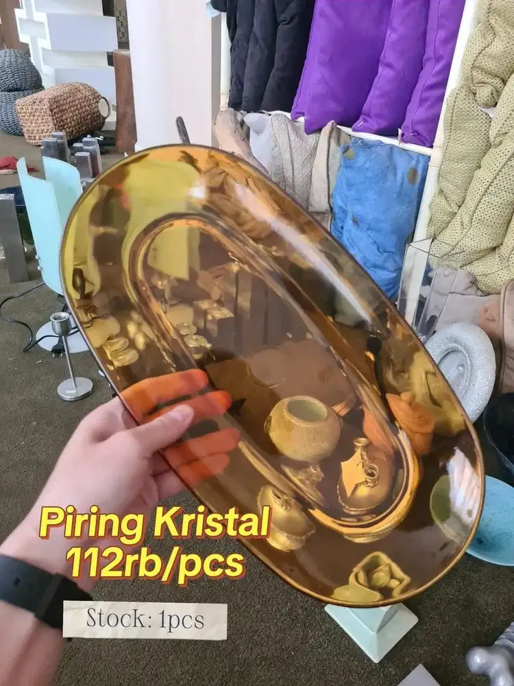 PIRING CRYSTAL AESTHETIC