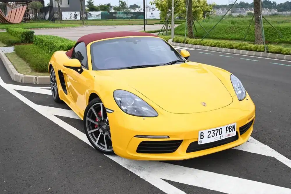(LOW ODO) Porsche 718 Boxster S ATPM 2017