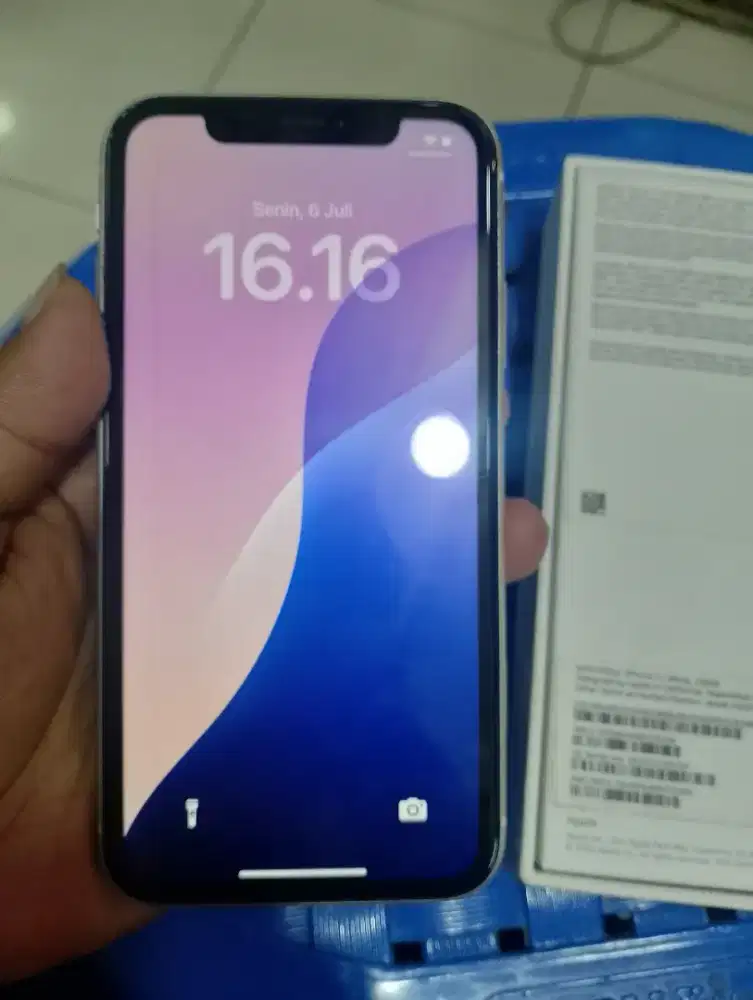 iPhone 11 128 bh 72 lengkap