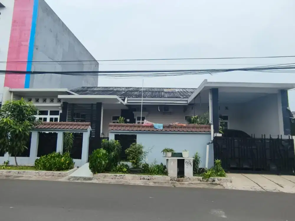 Rumah bisa buat usaha di Jalan Utama yang ramai