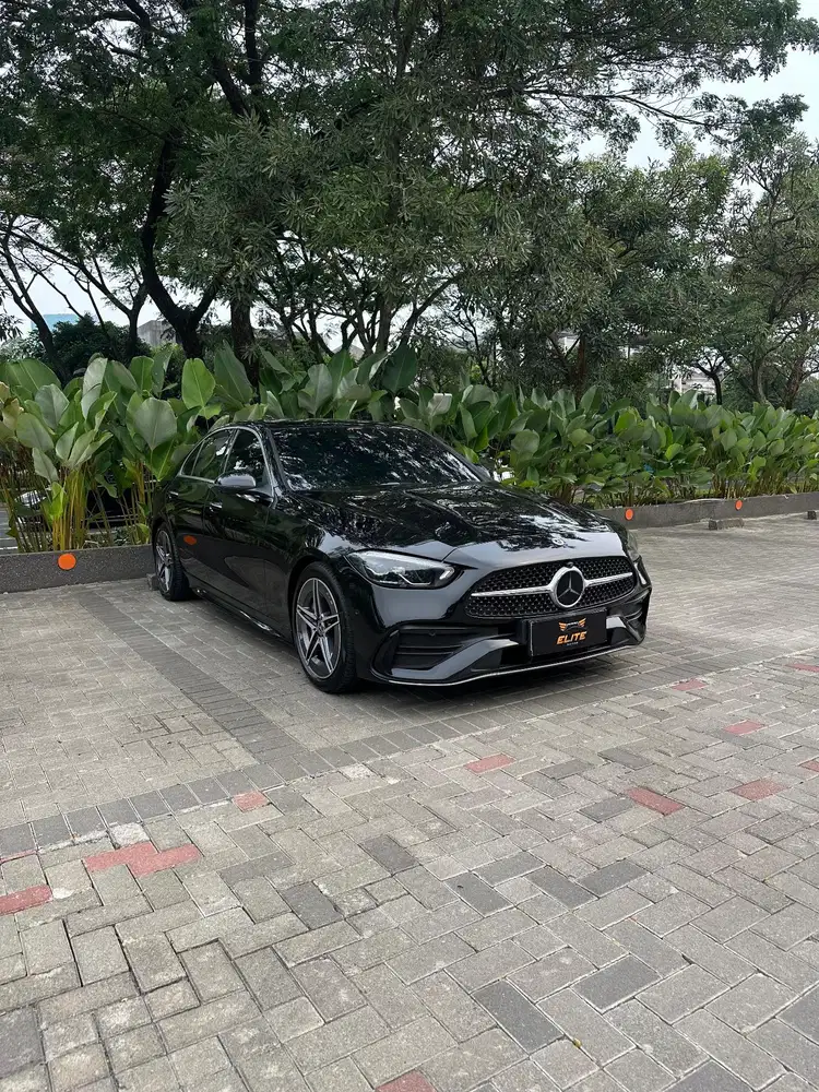 Mercedes Benz C 300 AMG 2024