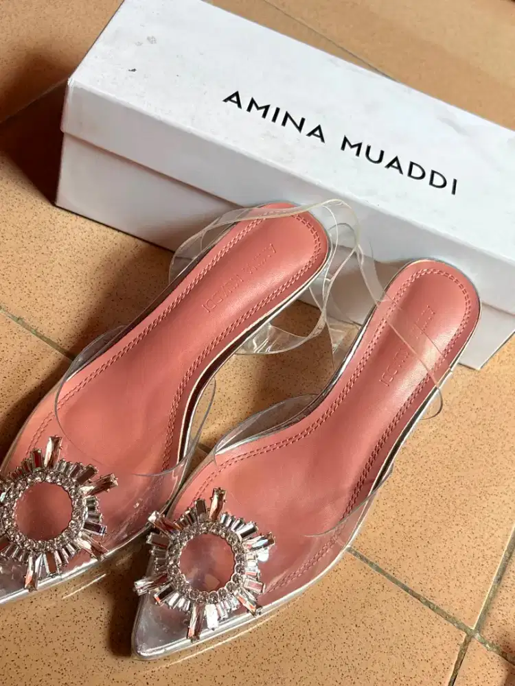 Sepatu Amina maudi