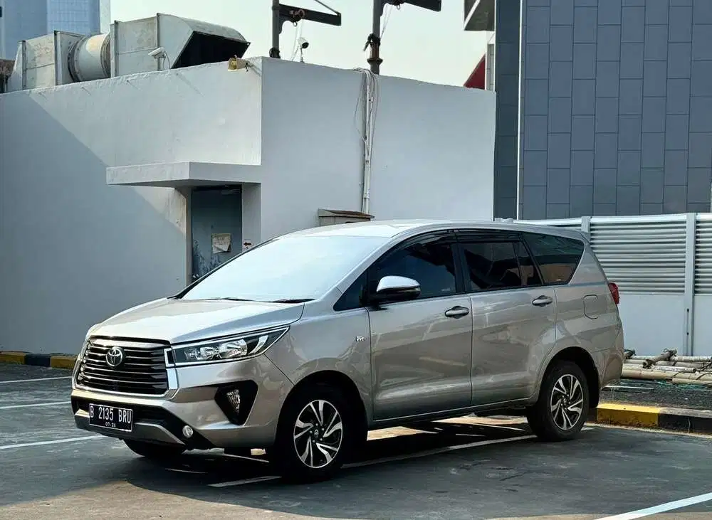 Toyota Kijang Innova 2021 Bensin