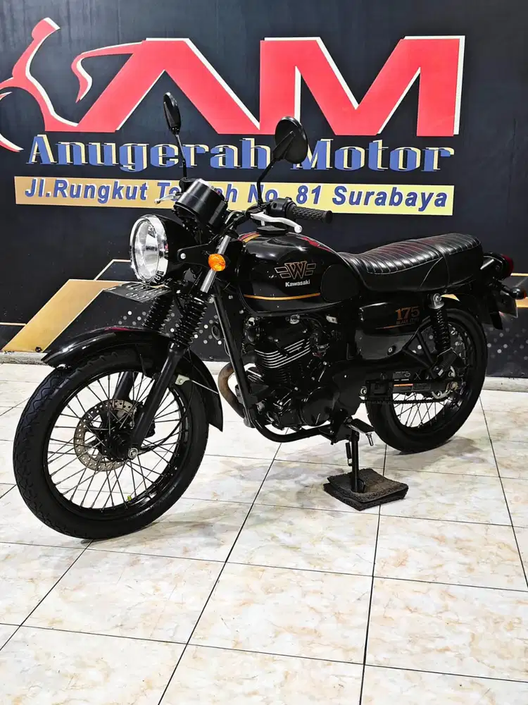 Kawasaki W175 SE Black Style TH 2022 odo 15rb gas