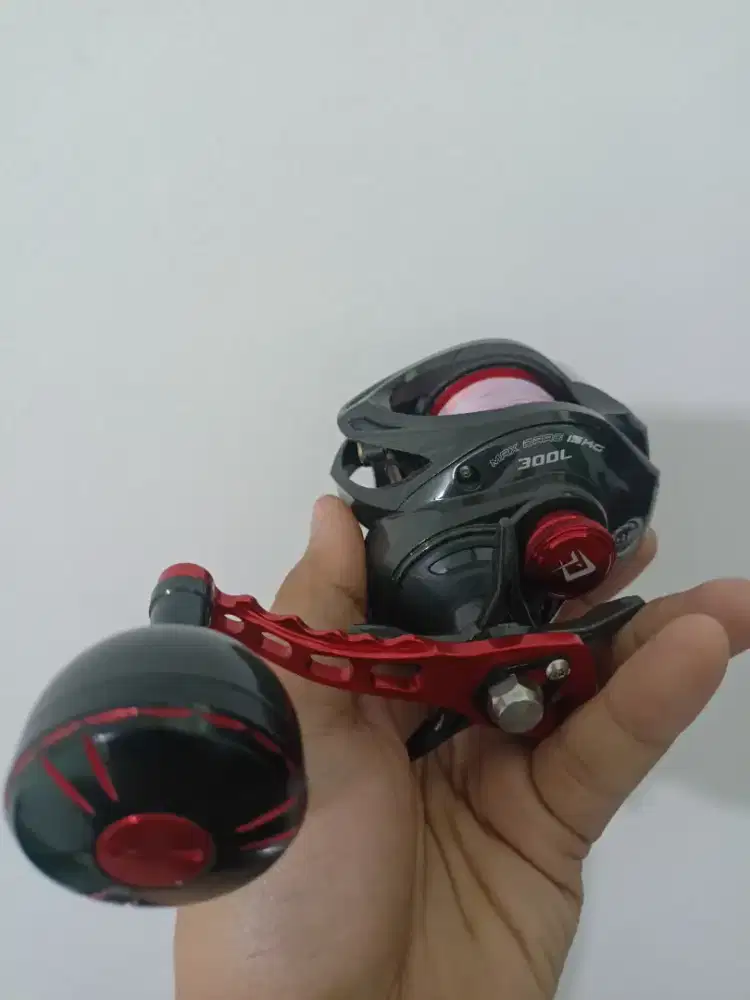 Reel Daido King Predator 300 L SW