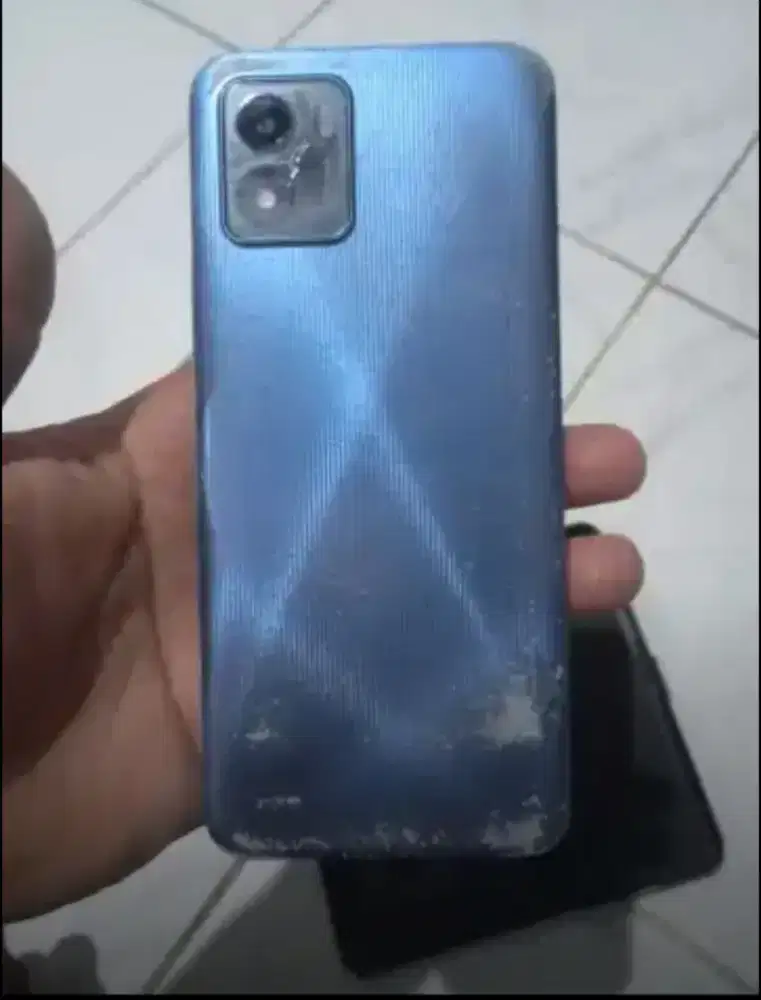 Handphone vivo y01