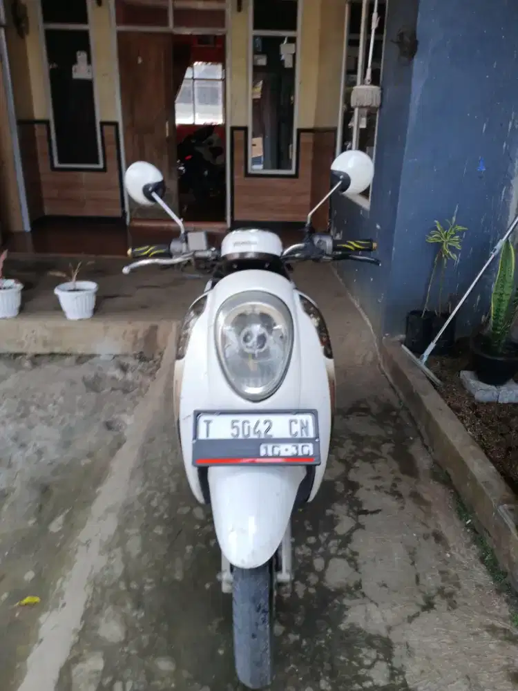 jual motor scopy tahun 2015