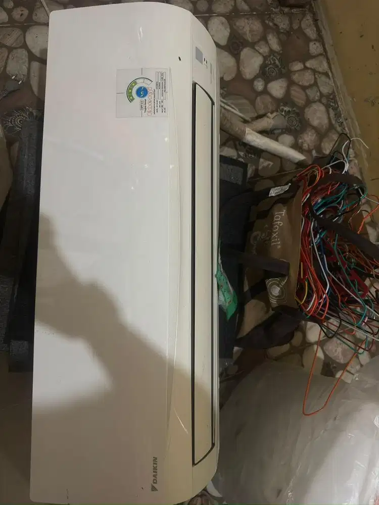 JUAL AC DAIKIN 1/2 PK R32