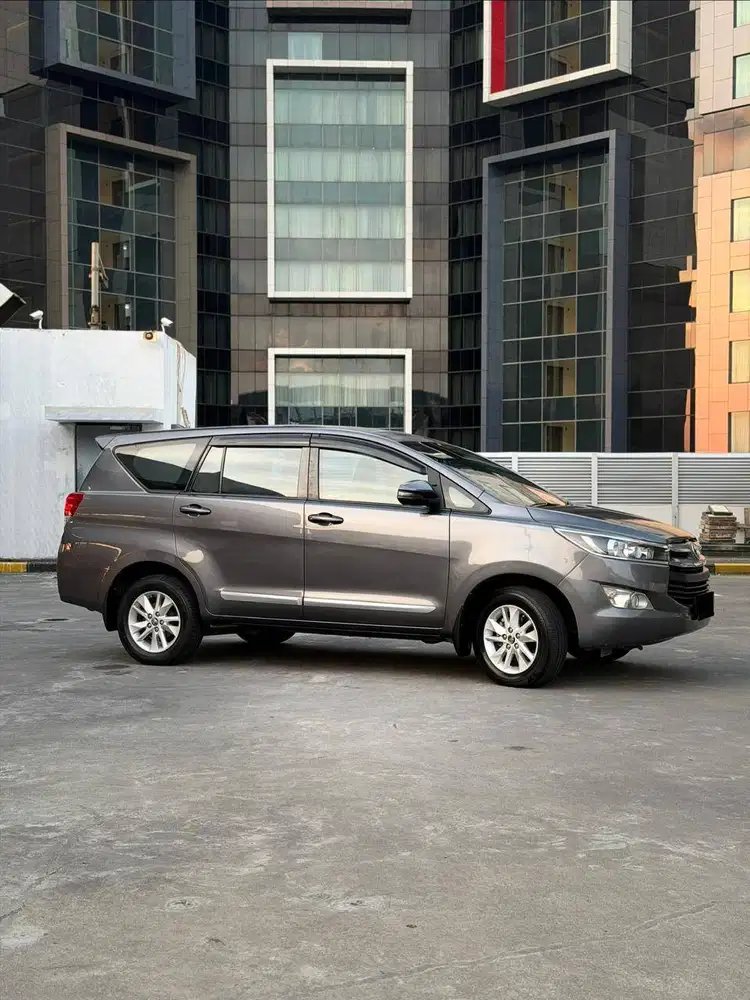TOYOTA INNOVA G DIESEL 2.4 A/T 2018